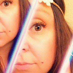 Meet your Posher, Melani